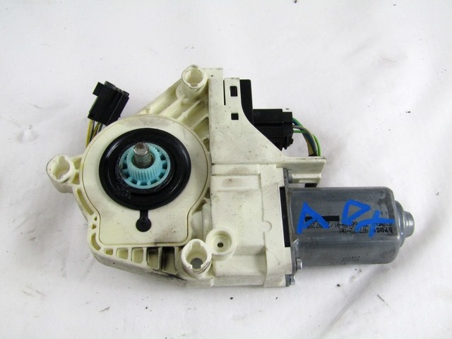 WINDSCHUTZSCHEIBEN-FRONTTUR OEM N. 4F0959802D GEBRAUCHTTEIL AUDI A6 C6 4F2 4FH 4F5 BER/SW/ALLROAD (07/2004 - 10/2008) DIESEL HUBRAUM 30 JAHR. 2007