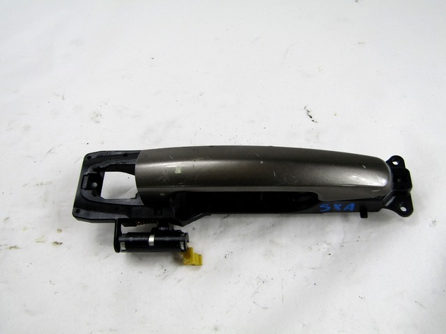 LINKS VORDERER TURGRIFF OEM N. 71743893 GEBRAUCHTTEIL FIAT SEDICI (05/2009 - 2014) BENZINA HUBRAUM 16 JAHR. 2010