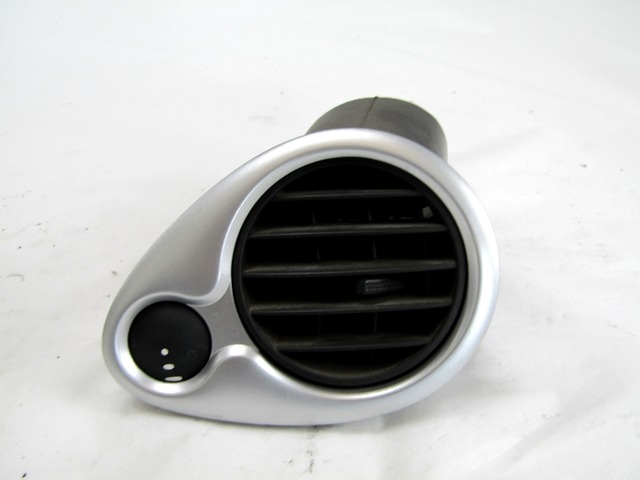 LUFTAUSTRITT OEM N. D6246262 GEBRAUCHTTEIL RENAULT CLIO (05/2009 - 2013) DIESEL HUBRAUM 15 JAHR. 2009