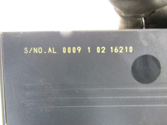 CD WECHSLER OEM N. 6908949 GEBRAUCHTTEIL BMW SERIE X5 E53 (1999 - 2003)BENZINA HUBRAUM 30 JAHR. 2001