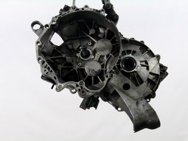 SCHALTGETRIEBE OEM N. 1023678 1023704 GEBRAUCHTTEIL VOLVO S70 V70 MK1 (1996 - 2000)DIESEL HUBRAUM 25 JAHR. 2000