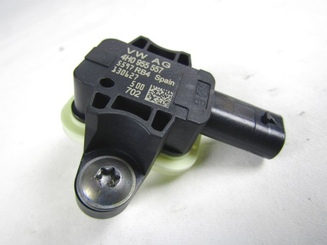 SENSOR AIRBAG OEM N. 4H0955557 GEBRAUCHTTEIL VOLKSWAGEN POLO (06/2009 - 02/2014) BENZINA HUBRAUM 12 JAHR. 2013