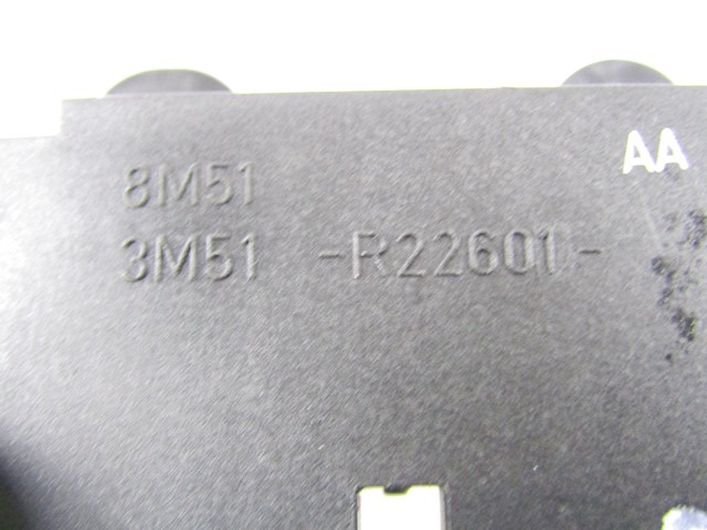 TUROFFNER OEM N. 3M51-R22601-AA GEBRAUCHTTEIL FORD CMAX MK1 RESTYLING (04/2007 - 2010) DIESEL HUBRAUM 16 JAHR. 2008