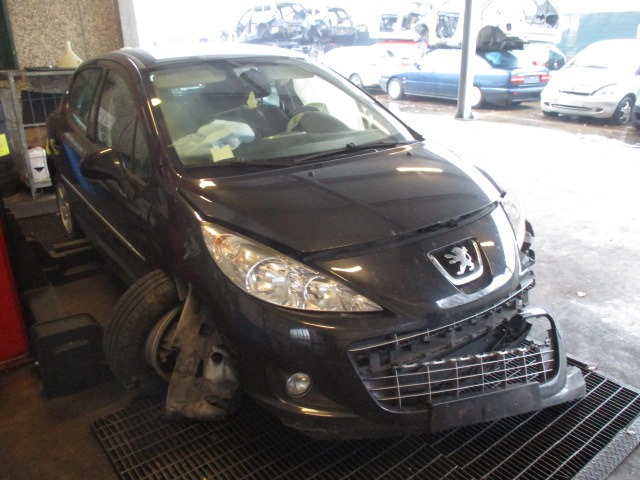 PEUGEOT OEM N.  GEBRAUCHTTEIL PEUGEOT 207 / 207 CC WA WC WK (05/2009 - 2015)  HUBRAUM 14 DIESEL JAHR. 2012