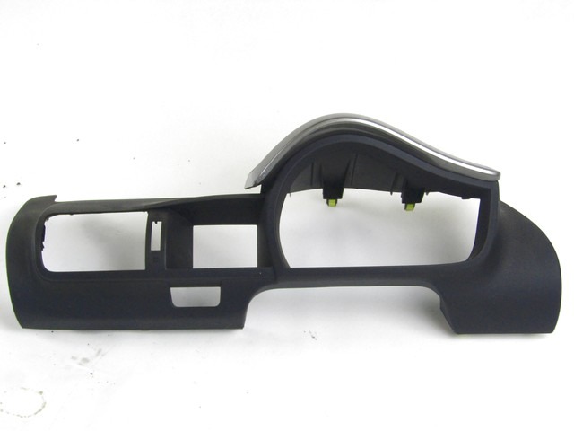 MITTELKONSOLE OEM N. 55404-74010 GEBRAUCHTTEIL TOYOTA IQ (2008 - 2015)BENZINA HUBRAUM 10 JAHR. 2009