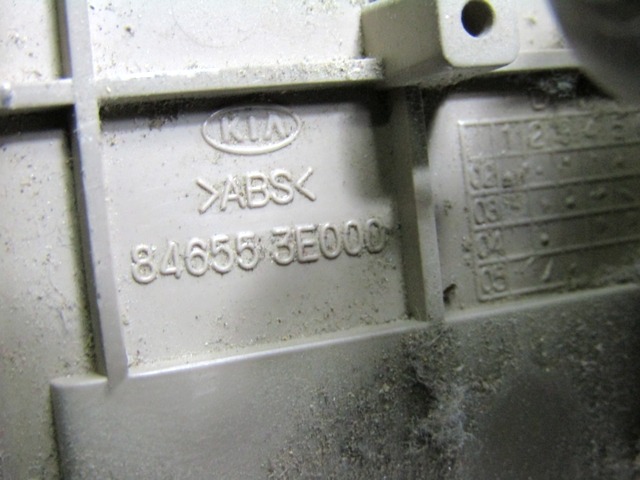 EINSATZ ASCHER OEM N. 846553 GEBRAUCHTTEIL KIA SORENTO (2002 - 2009) DIESEL HUBRAUM 25 JAHR. 2006