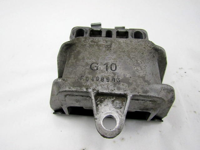 GETRIEBEAUFHANGUNG OEM N. 1J0199555AK GEBRAUCHTTEIL VOLKSWAGEN GOLF MK4 BER/SW (1998 - 2004) BENZINA HUBRAUM 16 JAHR. 1998