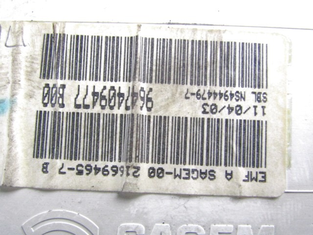 BORDCOMPUTER OEM N. 9647409477 GEBRAUCHTTEIL CITROEN C3 / PLURIEL (2002 - 09/2005) DIESEL HUBRAUM 14 JAHR. 2003