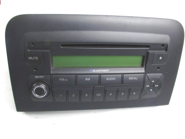 RADIO CD?/ VERSTARKER / HALTER HIFI SYSTEM OEM N. 7354323320 GEBRAUCHTTEIL FIAT CROMA (11-2007 - 2010) DIESEL HUBRAUM 19 JAHR. 2007