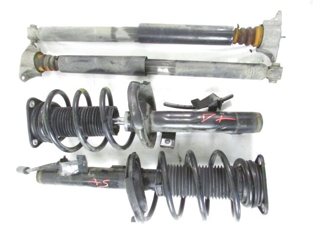 SATZ VON 4 STO?DAMPFERN VORNE UND HINTEN OEM N. 17876 KIT 4 AMMORTIZZATORI ANTERIORI E POSTERIORI GEBRAUCHTTEIL MAZDA 3 (2003 - 2006)DIESEL HUBRAUM 16 JAHR. 2005