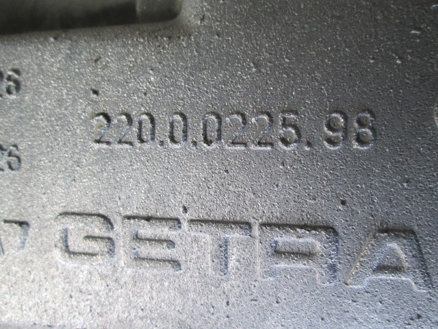 SCHALTGETRIEBE OEM N. 2200022598 GEBRAUCHTTEIL BMW Z4 E85 CABRIO (2003 - 2006) BENZINA HUBRAUM 22 JAHR. 2004