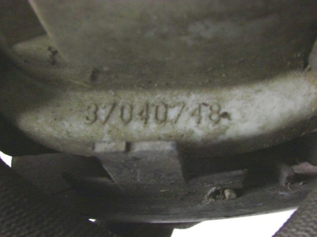 NEBELSCHEINWERFER RECHTS OEM N. 37040748 GEBRAUCHTTEIL FIAT BRAVA 182 (1995 - 2001) BENZINA HUBRAUM 14 JAHR. 1997