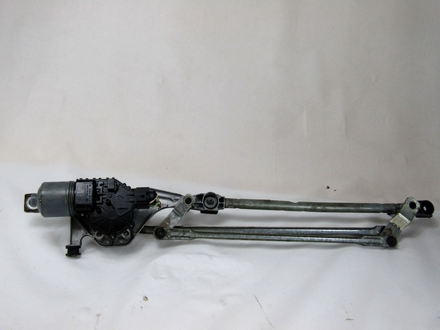 WINDSCHUTZSCHEIBEN-WISCHERMOTOR OEM N. 4M51-17508-AA GEBRAUCHTTEIL FORD FOCUS BER/SW (2008 - 2011) DIESEL HUBRAUM 16 JAHR. 2008