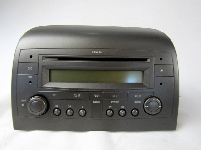 RADIO CD?/ VERSTARKER / HALTER HIFI SYSTEM OEM N. 7643388316 GEBRAUCHTTEIL LANCIA Y YPSILON 843 (2003-2006) DIESEL HUBRAUM 13 JAHR. 2004