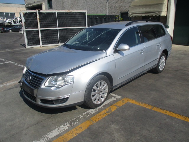 VOLKSWAGEN PASSAT SW 2.0 D 103KW 6M 5P (2008) RICAMBI IN MAGAZZINO