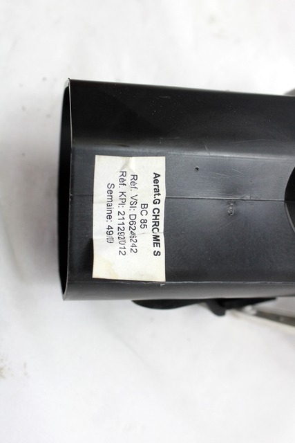 LUFTAUSTRITT OEM N. D6246242 GEBRAUCHTTEIL RENAULT CLIO (05/2009 - 2013) BENZINA/GPL HUBRAUM 12 JAHR. 2010