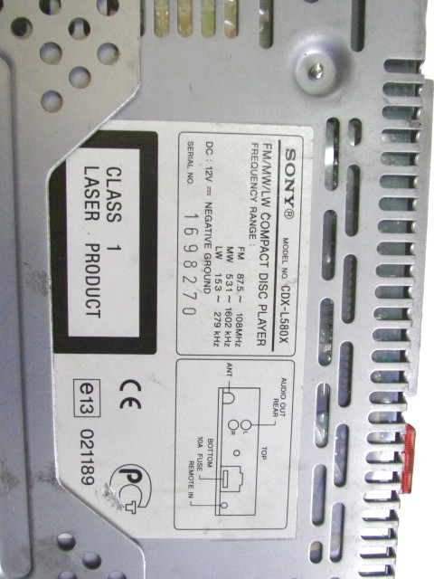 RADIO CD?/ VERSTARKER / HALTER HIFI SYSTEM OEM N. CDX-L580X GEBRAUCHTTEIL FIAT PUNTO 188 MK2 R (2003 - 2011) BENZINA HUBRAUM 12 JAHR. 2004