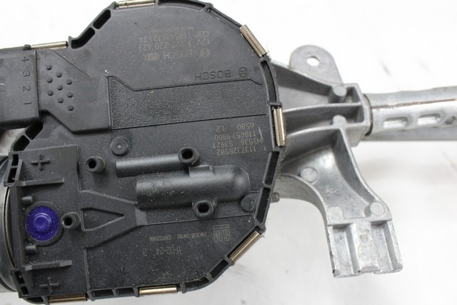 WINDSCHUTZSCHEIBEN-WISCHERMOTOR OEM N. 13262434 GEBRAUCHTTEIL OPEL ASTRA J 5P/3P/SW (2009 - 2015) DIESEL HUBRAUM 17 JAHR. 2011