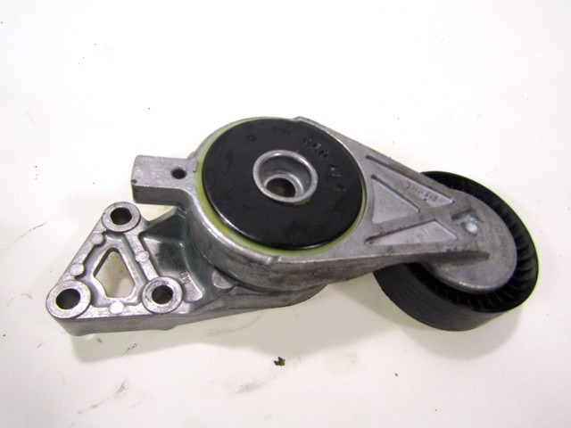 "AGREGATENTRAGER TENSIONER PULLEY / RIEMENSPANNER MECHANISCH	 OEM N. 06A903315D GEBRAUCHTTEIL VOLKSWAGEN GOLF MK4 BER/SW (1998 - 2004) BENZINA HUBRAUM 16 JAHR. 2000"