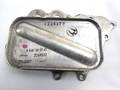 WARMETAUSCHER / OLVERSORGUNG-OLFILTER, WARMETAUSCHER OEM N. A6401800765 GEBRAUCHTTEIL MERCEDES CLASSE A W169 5P C169 3P (2004 - 04/2008) DIESEL HUBRAUM 20 JAHR. 2006