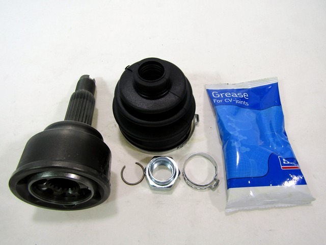 GIUNTO SEMIASSE SEMIALBERO  OEM N. KK331 22510 GEBRAUCHTTEIL MAZDA 121 (1991 - 1998)BENZINA HUBRAUM 13 JAHR. 1992