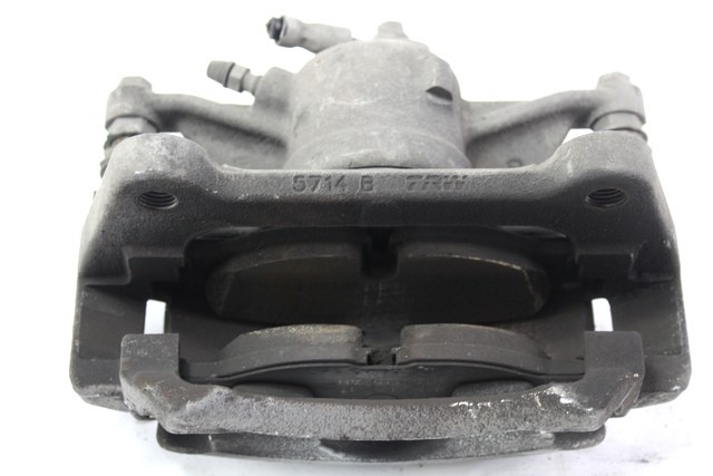 BREMSZANGE VORNE LINKS OEM N. 8V0615123D GEBRAUCHTTEIL VOLKSWAGEN TIGUAN (DAL 2016)DIESEL HUBRAUM 16 JAHR. 2018