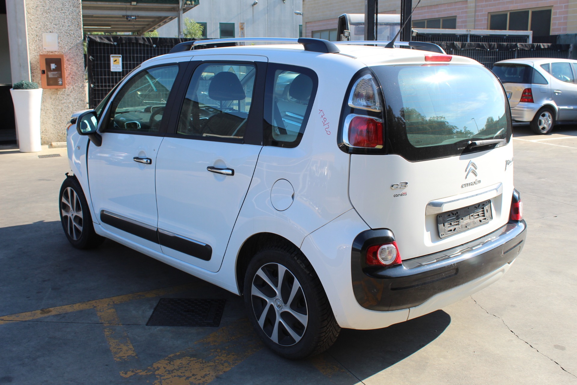 CITROEN C3 PICASSO 1.6 D 68KW 5M 5P (2015) RICAMBI IN MAGAZZINO