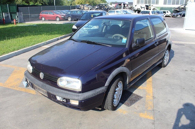 VOLKSWAGEN GOLF 3 1.6 74KW 3P B 5M (1996) RICAMBI IN MAGAZZINO