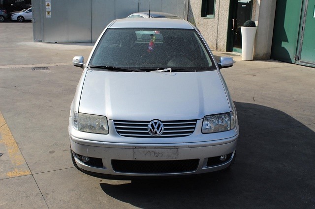 VOLKSWAGEN POLO 1.4 55KW 5P D 5M (2000) RICAMBI IN MAGAZZINO