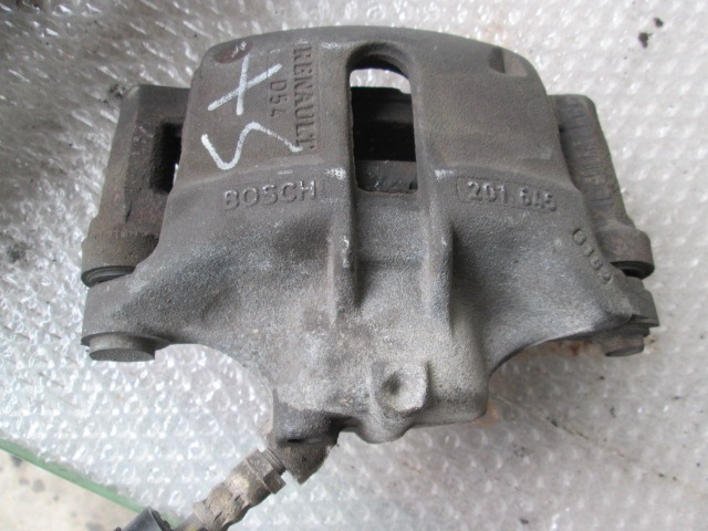 BREMSZANGE VORNE LINKS OEM N. 7701207786 GEBRAUCHTTEIL RENAULT KANGOO (2003-2008) DIESEL HUBRAUM 15 JAHR. 2004