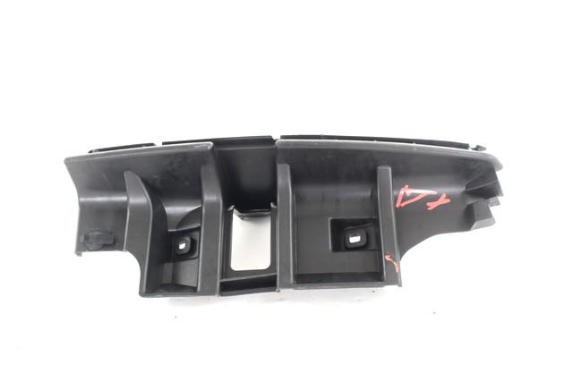 30657219 SUPPORTO PARAURTI POSTERIORE LATO DESTRO VOLVO C30 1.6 D 84KW 6M 3P (2011) RICAMBIO USATO