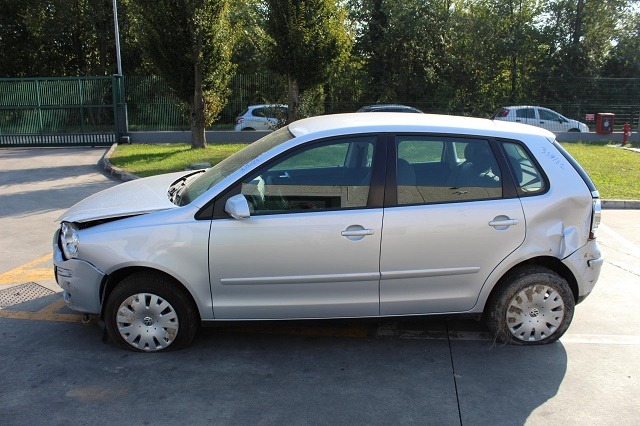 VOLKSWAGEN POLO 1.4 D 51KW 5M 5P (2007) RICAMBI IN MAGAZZINO