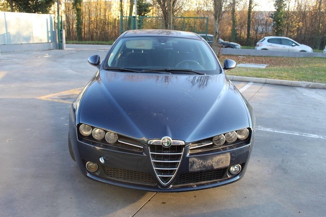 ALFA ROMEO 159 SW 1.9 D 110KW AUT 5P (2009) RICAMBI IN MAGAZZINO