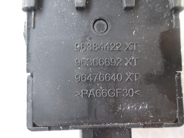 BEDIENEINHEIT LICHT OEM N. 96384422 9636692 96476640 GEBRAUCHTTEIL PEUGEOT 207 / 207 CC WA WC WK (05/2009 - 2015) DIESEL HUBRAUM 16 JAHR. 2009