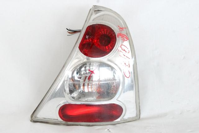 FARO FANALE POSTERIORE DESTRO AFTERMARKET RENAULT CLIO 1.2 43KW 3P B 5M (2005) RICAMBIO USATO