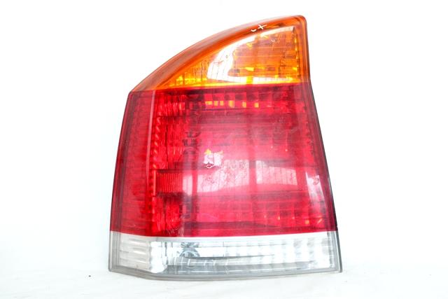 13130643 FARO FANALE POSTERIORE SINISTRO OPEL VECTRA 1.9 D 6M 88KW (2005) RICAMBIO USATO