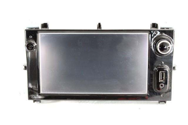 281153868R AUTORADIO CON SISTEMA DI NAVIGAZIONE SATELLITARE TOUCH SCREEN RENAULT CLIO 1.2 B 54KW 5M 5P (2015) RICAMBIO USATO