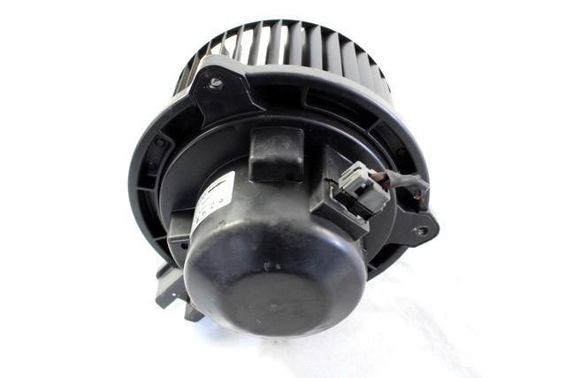 971131D000 MOTORINO VENTOLA VENTILAZIONE ABITACOLO KIA CARENS 2.0 D 103KW 6M 5P (2008) RICAMBIO USATO B44823-1370