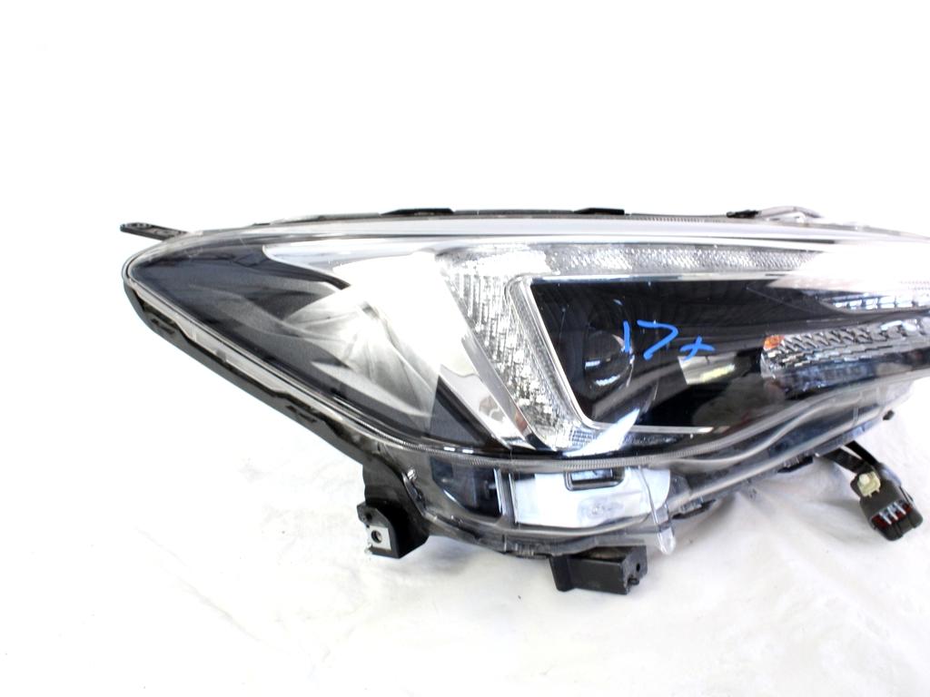 84002FL120 FARO FANALE ANTERIORE DESTRO CON LED DI POSIZIONE SUBARU XV GT 2.0 B 4X4 115KW AUT 5P (2019) RICAMBIO USATO 