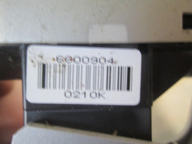 MULTIFUNKTIONSLENKRAD OEM N. 6800904 GEBRAUCHTTEIL MINI COOPER / ONE R50 (2001-2006) BENZINA HUBRAUM 16 JAHR. 2002