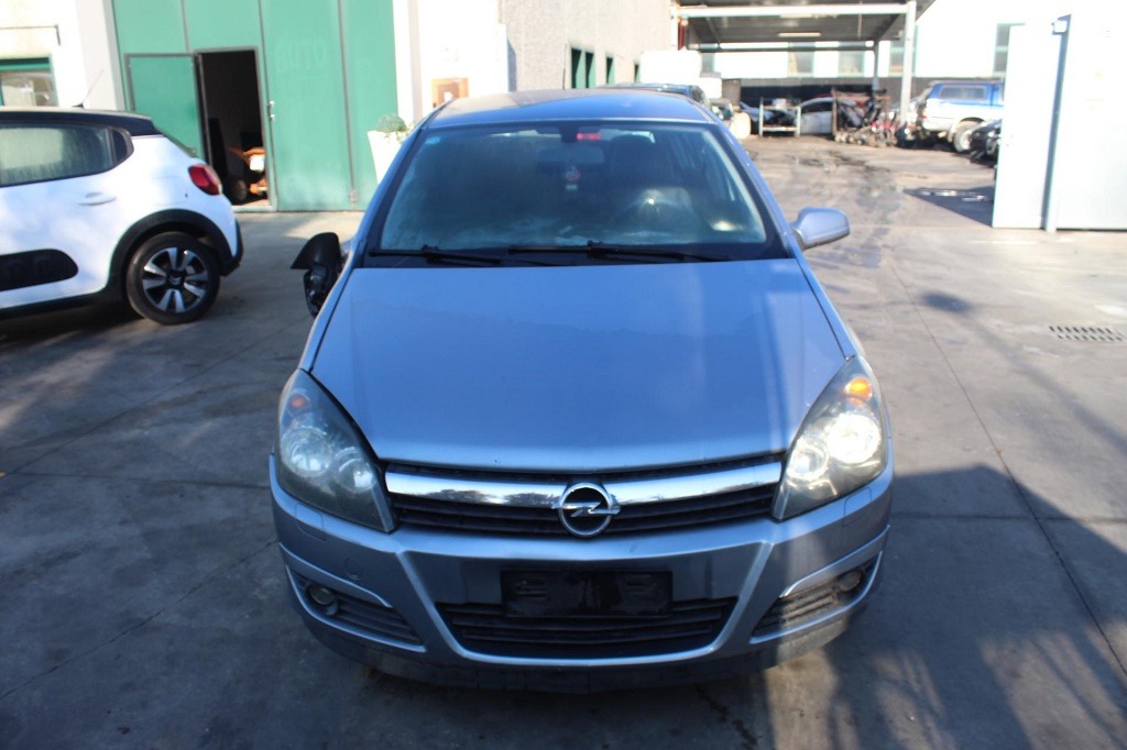 OPEL ASTRA H 1.7 D 74KW 5M 5P (2005) RICAMBI IN MAGAZZINO