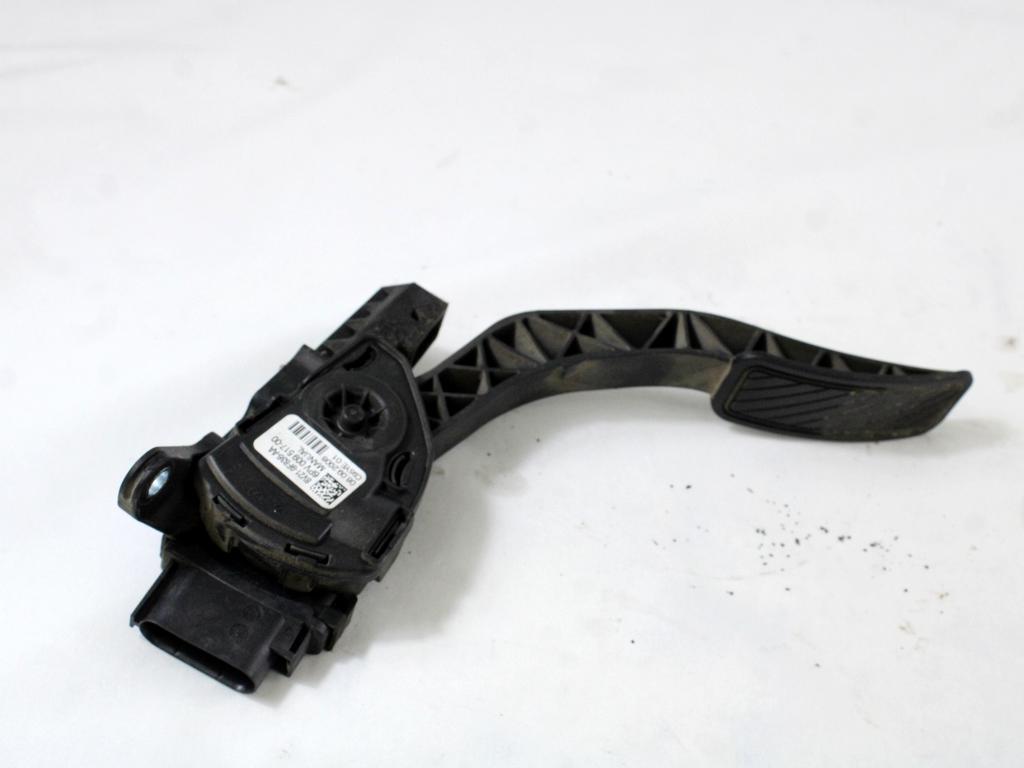 8V21-9F836-AA PEDALE ACCELERATORE FORD FIESTA 1.4 D 50KW 5M 3P (2008) RICAMBIO USATO