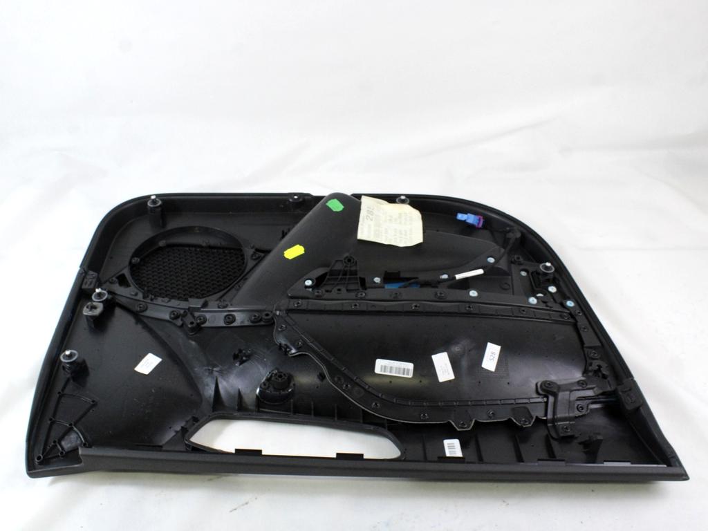 8X486710424A PANNELLO INTERNO PORTA ANTERIORE DESTRA AUDI A1 1.6 D 66KW 5M 5P (2013) RICAMBIO USATO