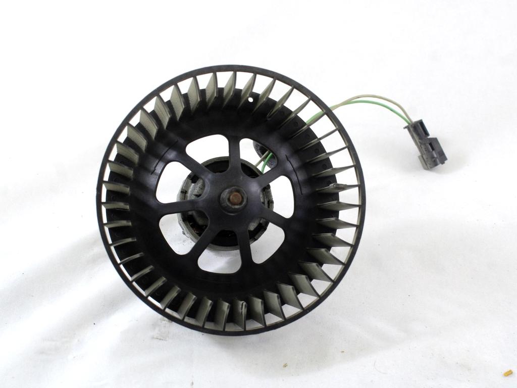 0130007353 MOTORINO VENTOLA VENTILAZIONE ABITACOLO POSTERIORE MERCEDES CLASSE R 320 W251 3.0 D 4X4 165KW AUT 5P (2007) RICAMBIO USATO