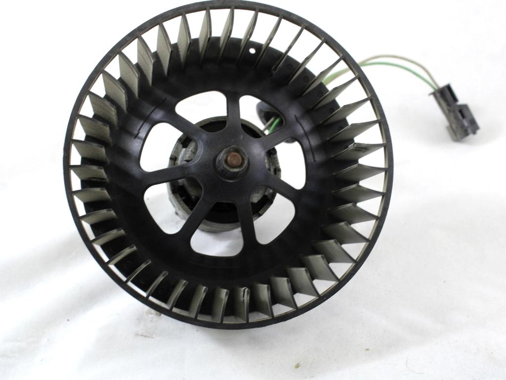 0130007353 MOTORINO VENTOLA VENTILAZIONE ABITACOLO POSTERIORE MERCEDES CLASSE R 320 W251 3.0 D 4X4 165KW AUT 5P (2007) RICAMBIO USATO