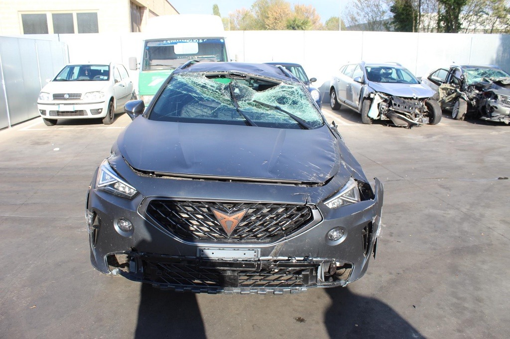 CUPRA FORMENTOR 2.0 D 4X4 110KW AUT 5P (2021) RICAMBI IN MAGAZZINO TELAIO IN PIAZZALE 