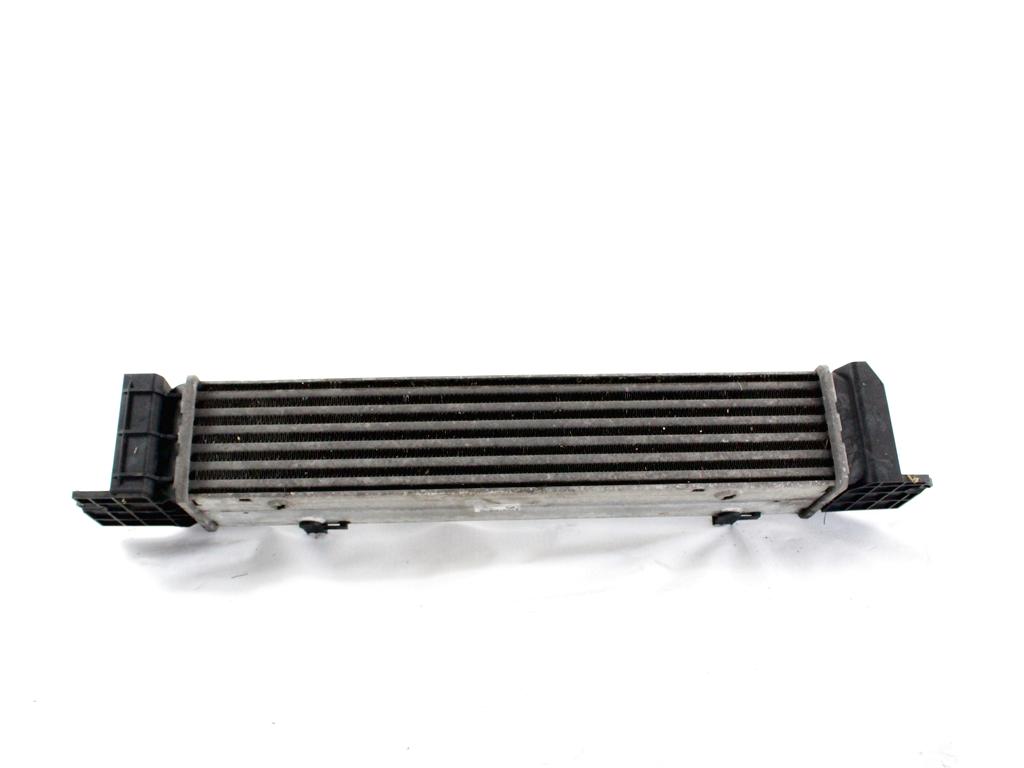 3093796 RADIATORE INTERCOOLER SCAMBIATORE ARIA/ARIA BMW SERIE 1 118 D E87 2.0 D 90KW 6M 5P (2006) RICAMBIO USATO 