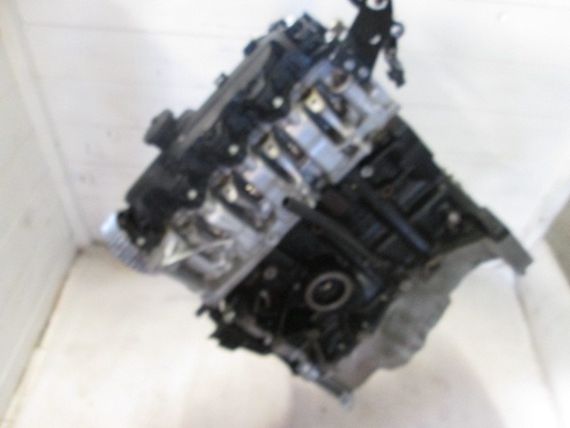 MOTOR OEM N. K9KR8 GEBRAUCHTTEIL RENAULT MEGANE MK3 BER/SPORTOUR/ESTATE (2009 - 2015) DIESEL HUBRAUM 15 JAHR. 2012