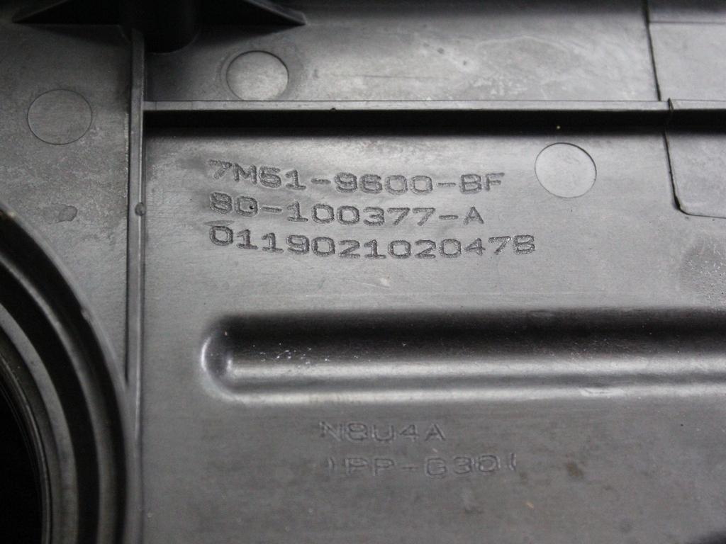 7M51-9600-BF SCATOLA FILTRO ARIA VOLVO C30 1.6 D 80KW 5M 3P (2010) RICAMBIO USATO