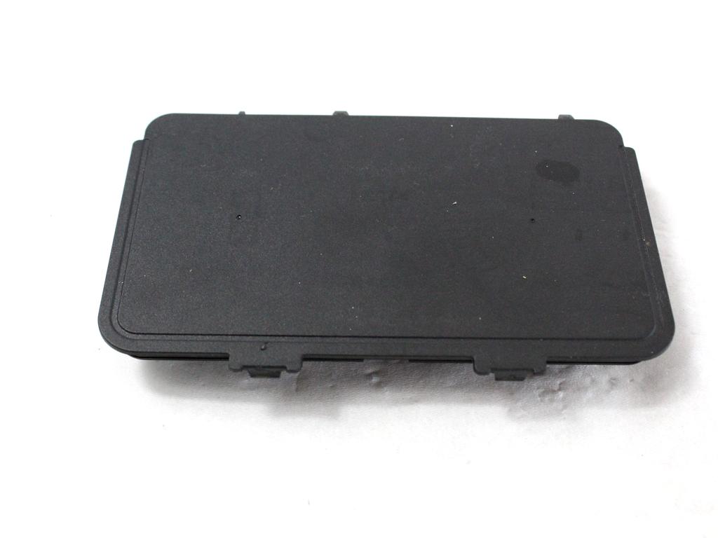 3G0980611 CARICABATTERIE WIRELESS VOLKSWAGEN PASSAT SW 2.0 D 4X4 147KW AUT 5P (2021) RICAMBIO USATO